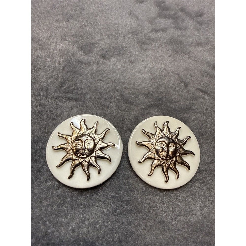 2 Celestial Sun vintage Button. Shank Button For Fashion or Crafts. 1 In Size